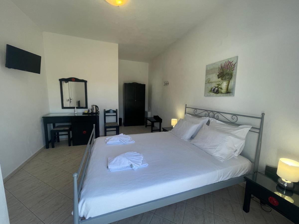 Platis Gialos  Venikouas Hotel מראה חיצוני תמונה