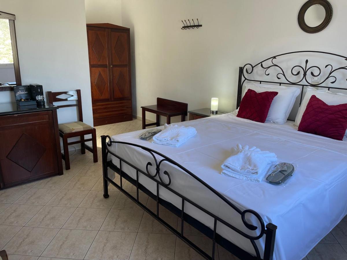 Platis Gialos  Venikouas Hotel מראה חיצוני תמונה