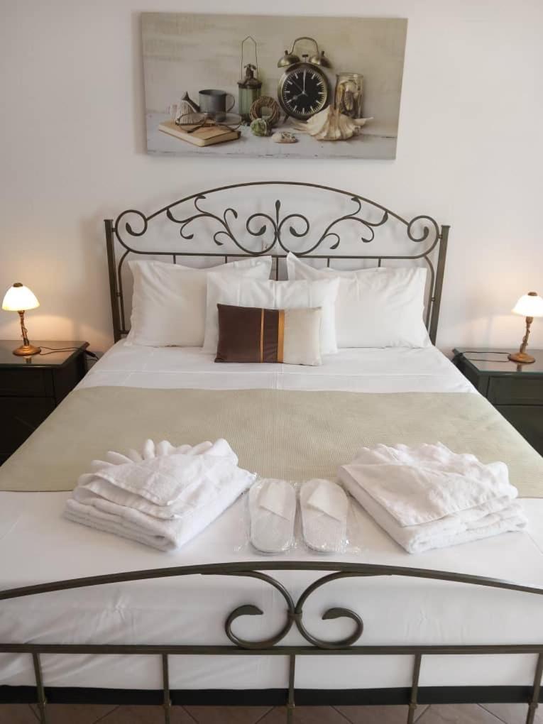 Platis Gialos  Venikouas Hotel מראה חיצוני תמונה