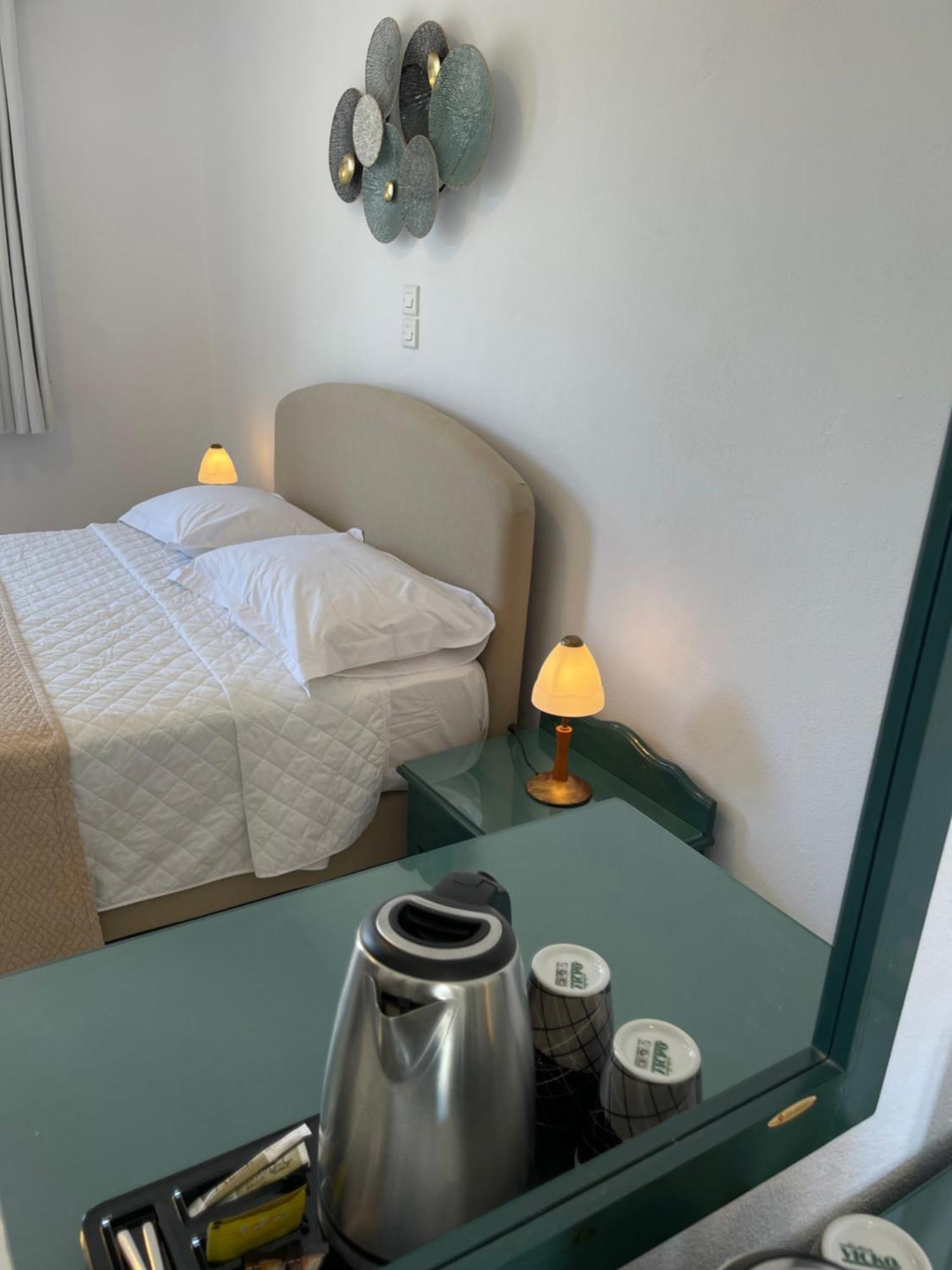 Platis Gialos  Venikouas Hotel מראה חיצוני תמונה