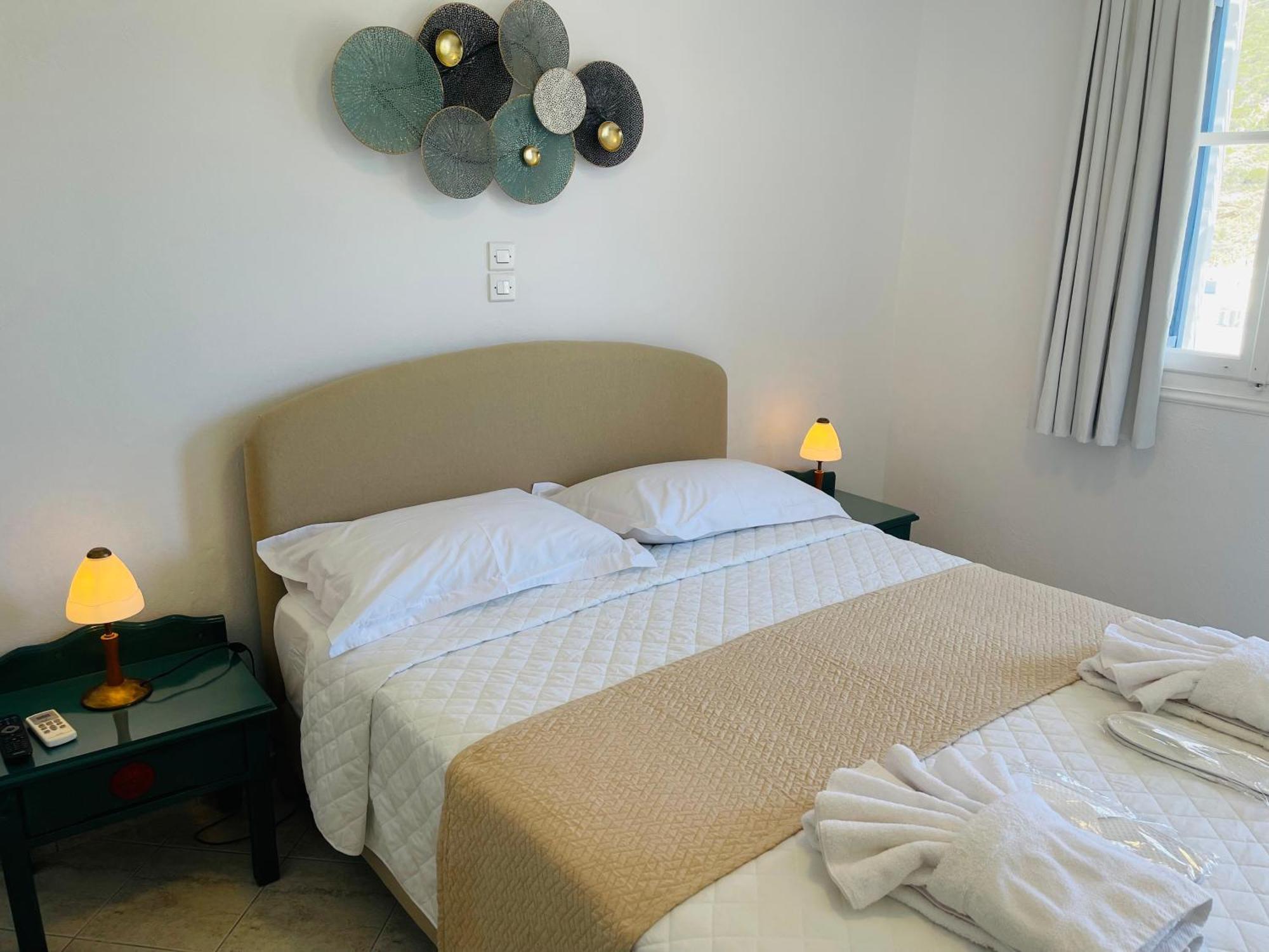 Platis Gialos  Venikouas Hotel מראה חיצוני תמונה