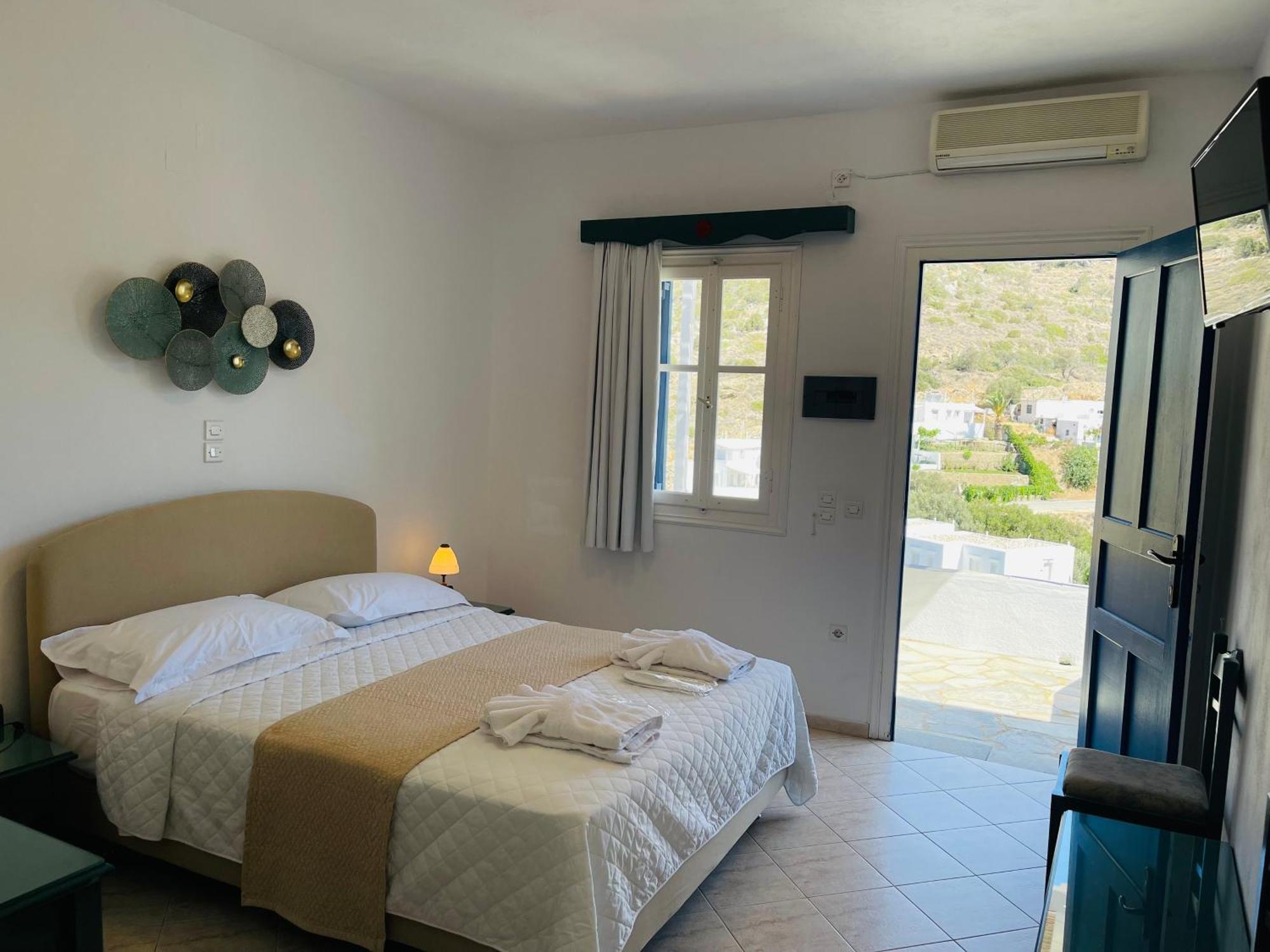 Platis Gialos  Venikouas Hotel מראה חיצוני תמונה